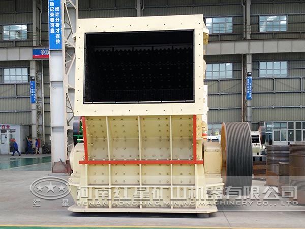 大型反击式破碎机 大型反击式破碎机