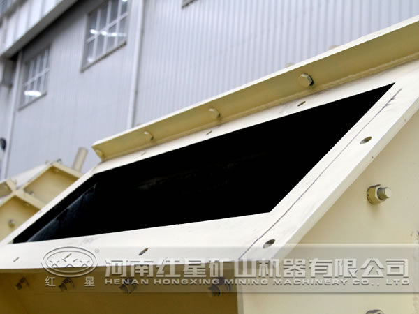 黑锰矿反击式破碎机 黑锰矿反击式破碎机