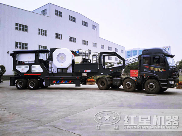 100t移动式建筑垃圾破碎站送货现场 100t移动式建筑垃圾破碎站送货现场