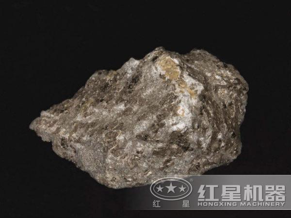 铬铁矿实拍 铬铁矿实拍