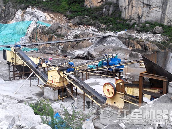 河卵石制砂生产现场实拍 河卵石制砂生产现场实拍