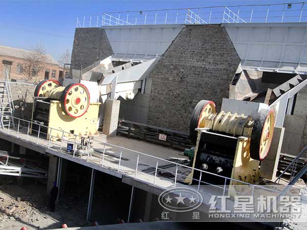 河北用户石子厂用的每小时1500吨颚破机设备 河北用户石子厂用的每小时1500吨颚破机设备