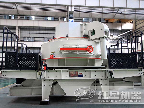 青石制砂机设备实拍 青石制砂机设备实拍