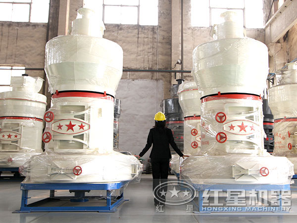 霞石磨粉机设备实拍 霞石磨粉机设备实拍