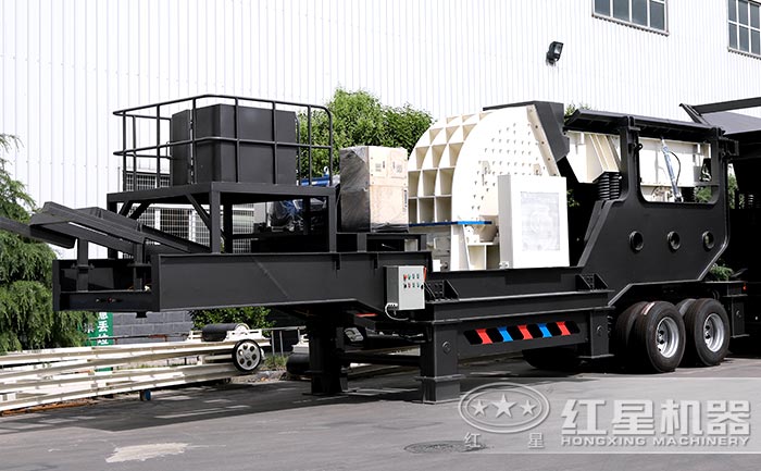 移动重锤破破碎机设备实拍 移动重锤破破碎机设备实拍