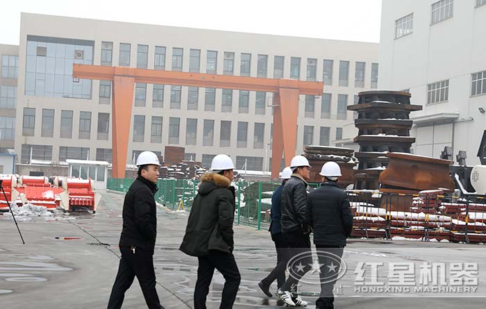 客户到厂参观设备 客户到厂参观设备