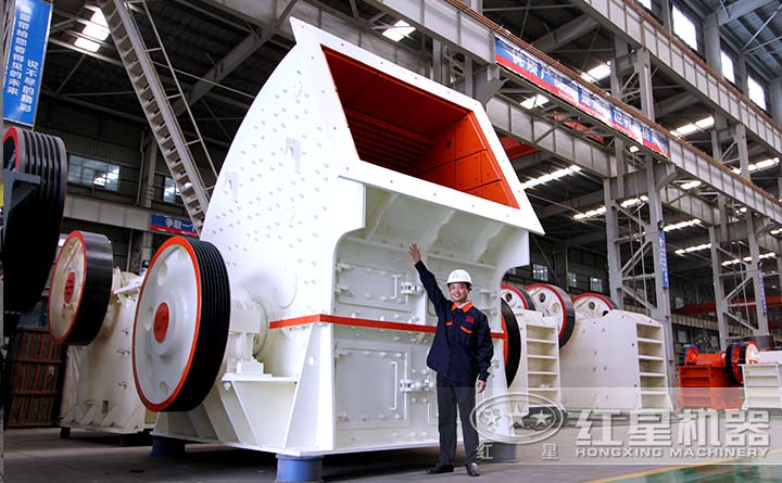 锤式打砂机高清图片 锤式打砂机高清图片