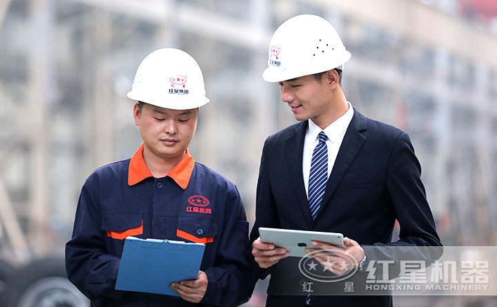 技术工程师为用户定制磨砂机设备 技术工程师为用户定制磨砂机设备