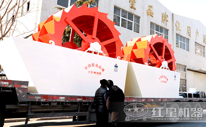 客户考察天博洗砂机厂区 客户考察天博洗砂机厂区