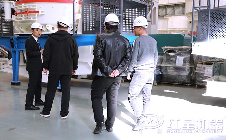 客户来厂考察,技术经理一对一指导购机 客户来厂考察,技术经理一对一指导购机