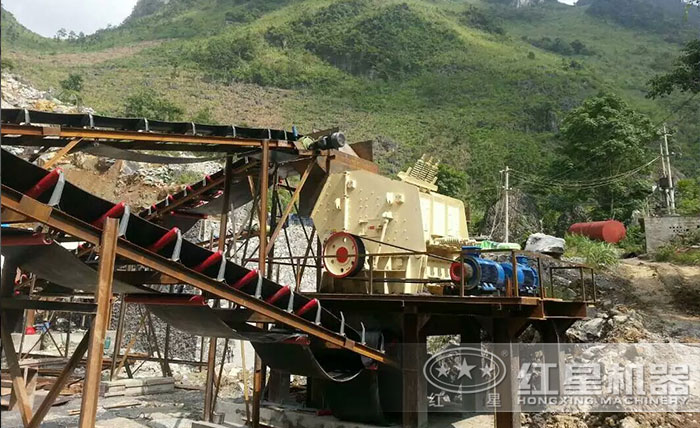 反击式制砂机现场 反击式制砂机现场